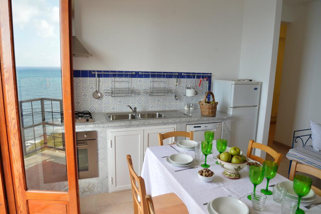 Marco Polo Casa Vacanze Полліна Екстер'єр фото