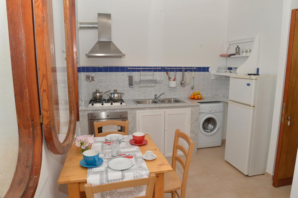 Marco Polo Casa Vacanze Полліна Екстер'єр фото