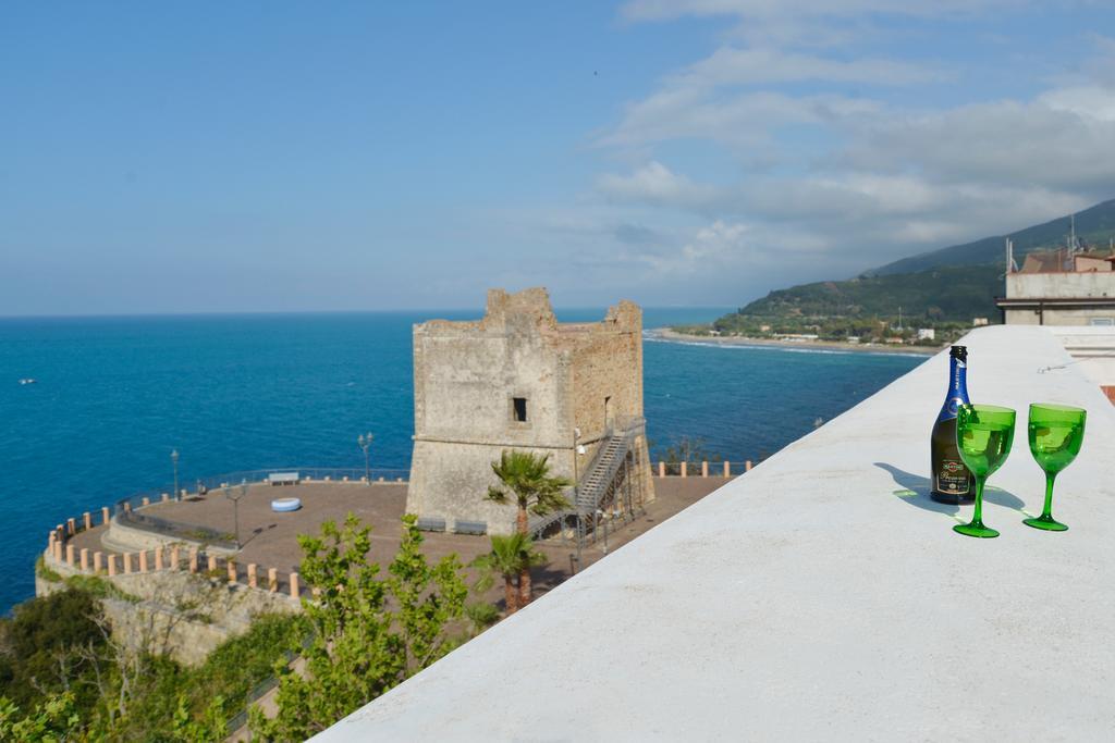 Marco Polo Casa Vacanze Полліна Екстер'єр фото