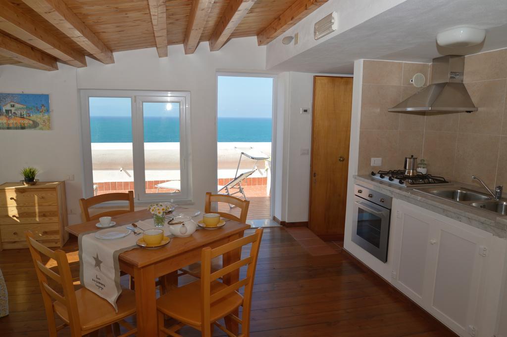 Marco Polo Casa Vacanze Полліна Екстер'єр фото