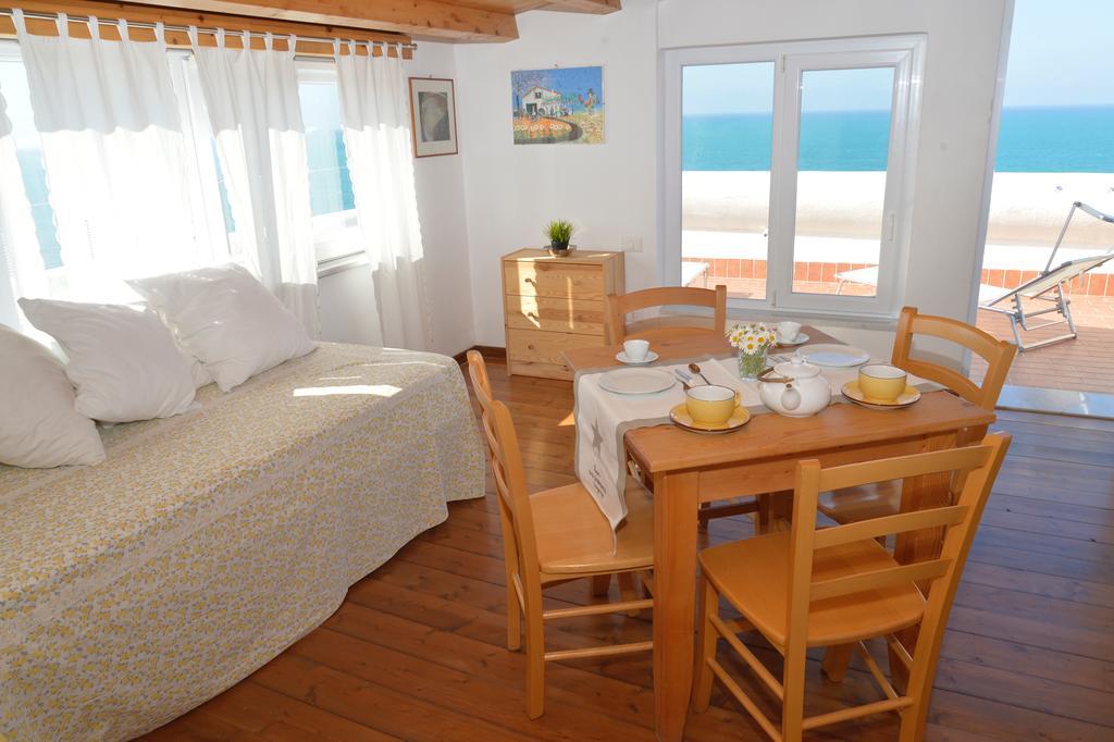 Marco Polo Casa Vacanze Полліна Екстер'єр фото